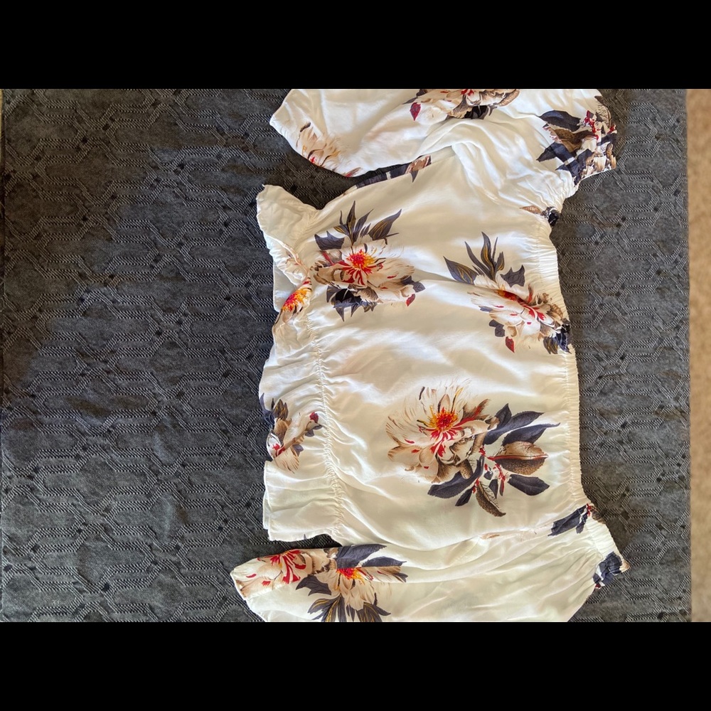 Floral crop top